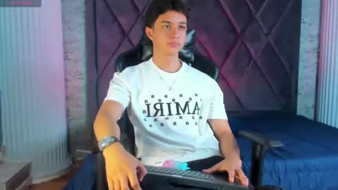 ethanlowell online show from 04-11-26, 08:35