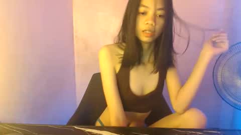 eunie online show from 06-04-26, 04:40