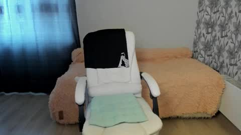 Eva online show from 02-20-26, 06:37