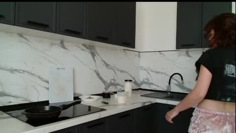 Vanellope online show from 04-15-26, 08:10