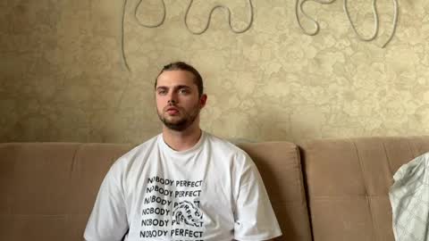 Eva Calvin online show from 04-17-26, 04:26