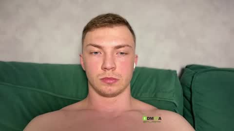 Eva and Iron online show from 04-20-26, 09:38