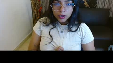 eva_luna699425 online show from 05-20-26, 02:01