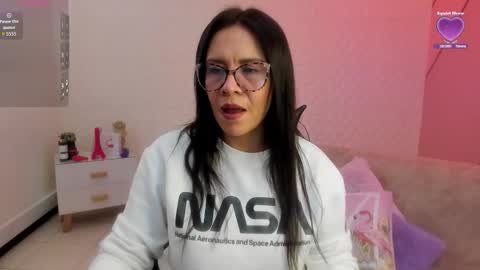 Eva  online show from 02-18-26, 02:35