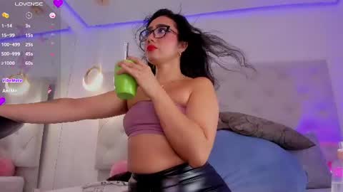 Snapshot of eva_rain chatting on 07-09-26, 05:22 Eva online show from 07-09-26, 05:22