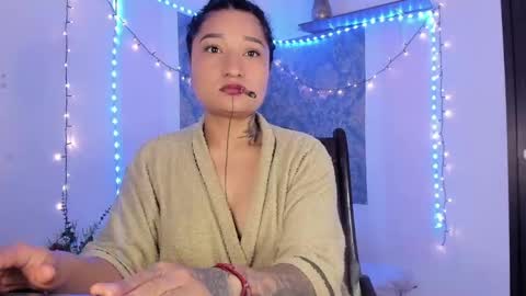 Eva  online show from 03-11-26, 09:26