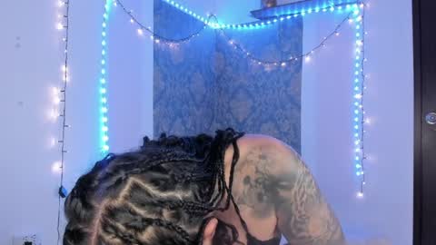 Eva  online show from 04-09-26, 09:58