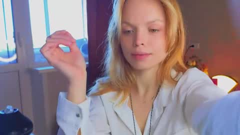 Hi there i am Eva and i wish create a nice community with you so join my Ticket Show for more pleasure online show from 05-21-26, 09:05