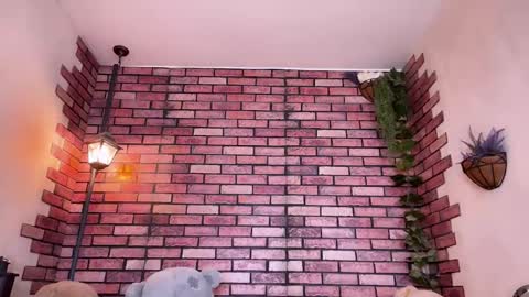 Eva online show from 10-04-25, 10:08