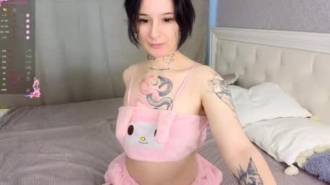 Eva online show from 02-19-26, 03:13