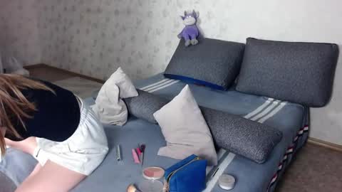 Eva online show from 05-25-26, 12:05
