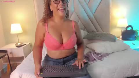  Eva  online show from 07-14-26, 08:25