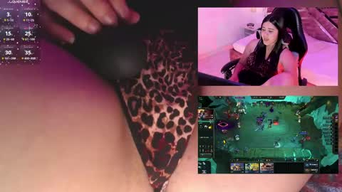 Snapshot of evabloom_ chatting on 04-28-26, 09:53 EvaBloom online show from 04-28-26, 09:53