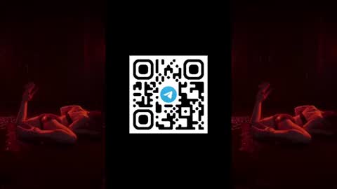 Snapshot of evacroan chatting on 06-23-26, 10:46 Eva online show from 06-23-26, 10:46