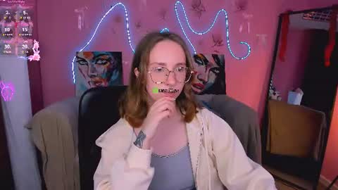 Snapshot of evalora_vei chatting on 06-14-26, 07:05 evalora online show from 06-14-26, 07:05