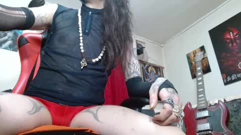 evans_xy online show from 05-28-26, 01:58