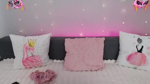 Adelina online show from 07-19-26, 05:00