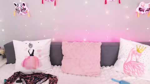 Adelina online show from 07-22-26, 04:48
