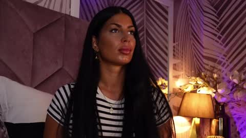 EvaRhea online show from 05-21-26, 02:51