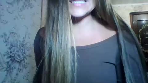 Snapshot of evasapples2026 chatting on 07-07-26, 08:57 evasapples2026 online show from 07-07-26, 08:57
