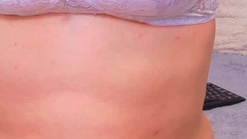 Snapshot of evasinclairr chatting on 06-09-26, 04:13 evasinclairr online show from 06-09-26, 04:13