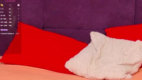 Snapshot of evasinclairr chatting on 06-29-26, 03:57 evasinclairr online show from 06-29-26, 03:57