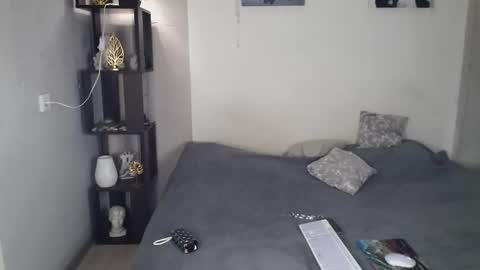 Snapshot of evatequila chatting on 09-16-25, 04:02 Eva online show from 09-16-25, 04:02