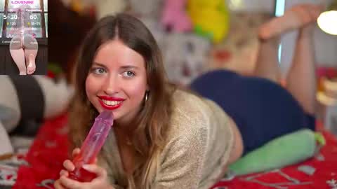 Evechuuu online show from 09-17-25, 03:57