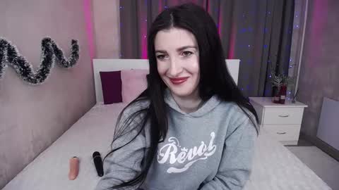 Evelin online show from 01-19-26, 06:17