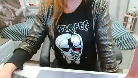 evelove online show from 04-04-26, 04:04