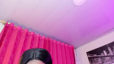 Evelyn Sandoval online show from 06-09-26, 01:39