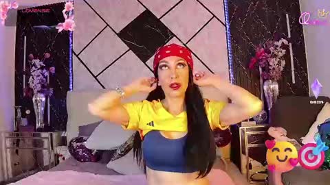 Snapshot of evelynagrey chatting on 06-17-26, 07:22 EvelynaGrey online show from 06-17-26, 07:22