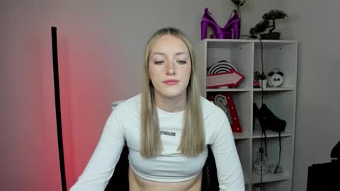 evelynblond online show from 03-19-26, 06:50