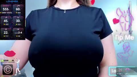 Snapshot of evelyne_rose chatting on 06-19-26, 05:12 evelyne_rose online show from 06-19-26, 05:12