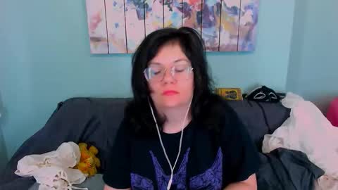 Everly online show from 03-03-26, 09:59