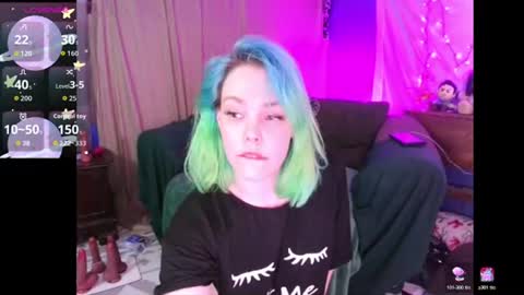 Snapshot of everlyester chatting on 07-11-26, 10:07 Evie online show from 07-11-26, 10:07