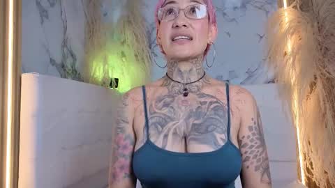 everlyn_sexx online show from 03-05-26, 07:10
