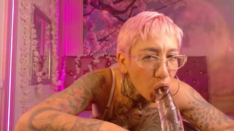 everlyn_sexx online show from 03-06-26, 01:29
