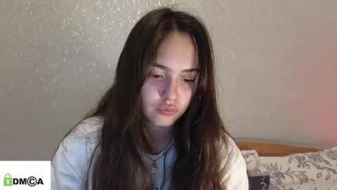 evi_woow online show from 07-10-26, 08:11