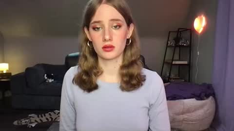 Evie3 online show from 02-23-25, 11:36