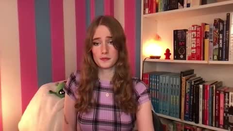 Evie3 online show from 11-05-25, 09:59