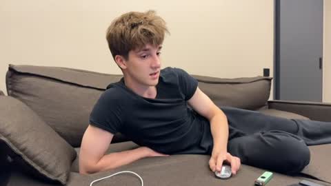 exclusiveflexboy online show from 06-18-26, 09:41