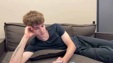 exclusiveflexboy online show from 06-19-26, 10:35
