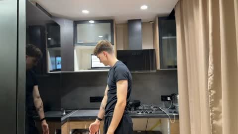 exclusiveflexboy online show from 07-06-26, 10:45