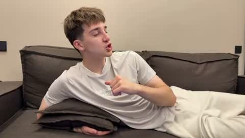 exclusiveflexboy online show from 07-13-26, 10:01