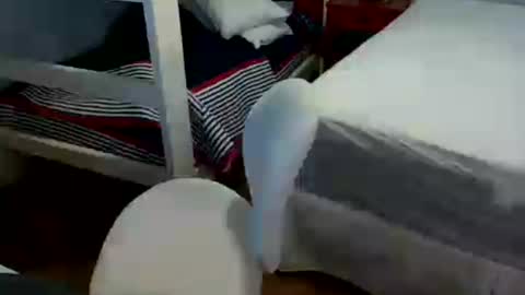 Snapshot of exhibitman69_ldb chatting on 07-05-26, 10:06 exhibitman69_ldb online show from 07-05-26, 10:06