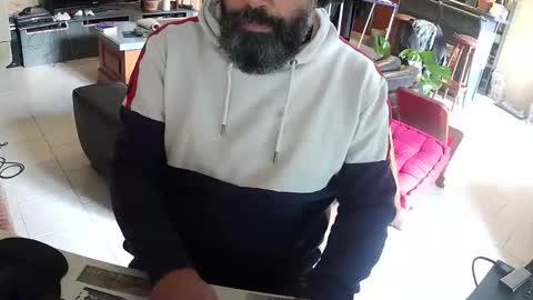 Snapshot of exibdevil chatting on 01-19-26, 11:36 Gio online show from 01-19-26, 11:36