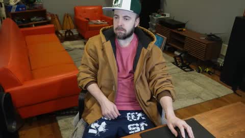 Snapshot of exjockstud chatting on 12-15-25, 04:06 exjockstud online show from 12-15-25, 04:06