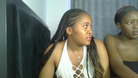 exotic_cutiee online show from 06-15-26, 11:01