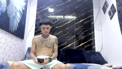Snapshot of exotichot_couple chatting on 06-28-26, 08:15 exotichot_couple online show from 06-28-26, 08:15
